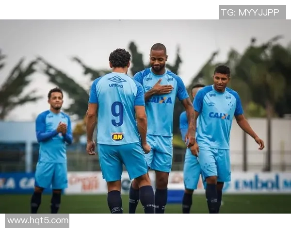 克鲁塞罗与博卡青年激战正酣谁将赢得南美足球的荣耀之战