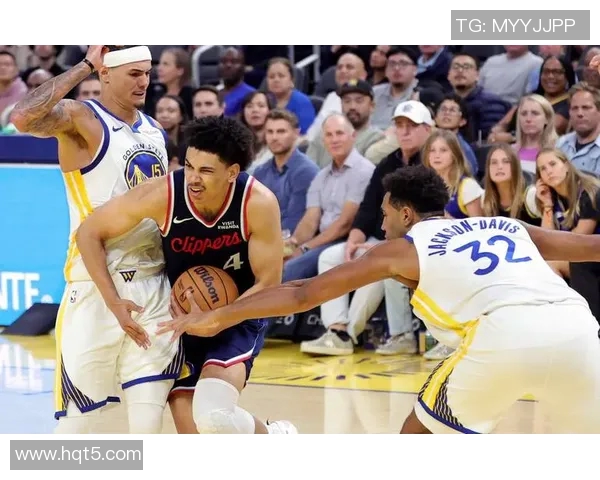 勇士与快船激战正酣直播链接分享快来一起观看精彩对决