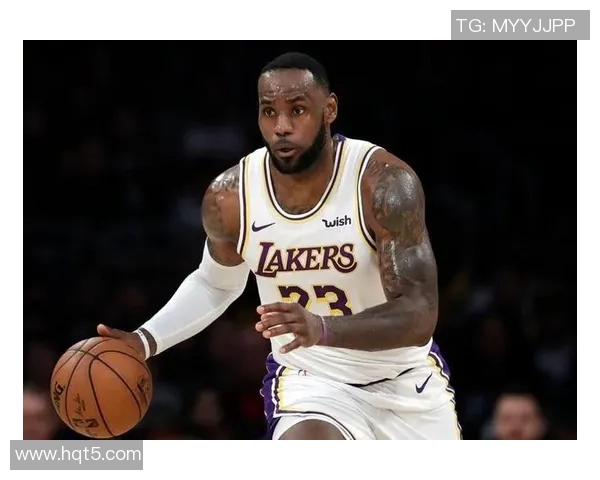 湖人队与太阳队首节激战回顾球员表现与战术分析