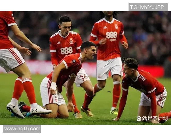 费伦茨与特拉维夫的激烈对决揭示足球战术与团队合作的魅力