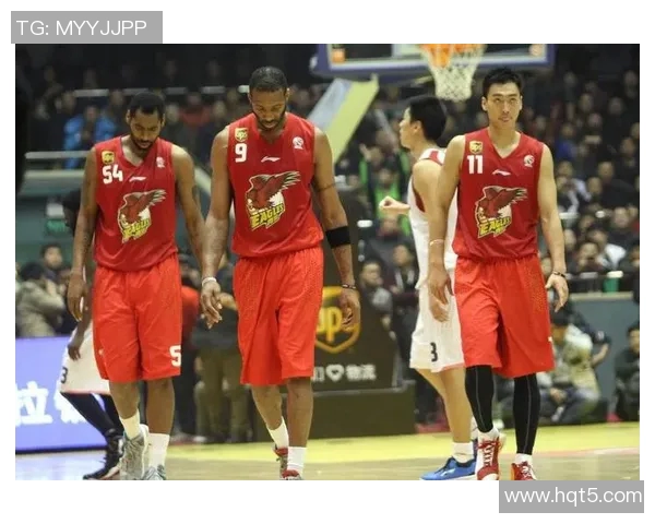 麦迪在CBA对决上海队的精彩表现与比赛回顾 麦迪在CBA对决上海队的精彩表现与比赛回顾